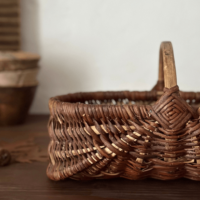 le panier de cueillette en osier