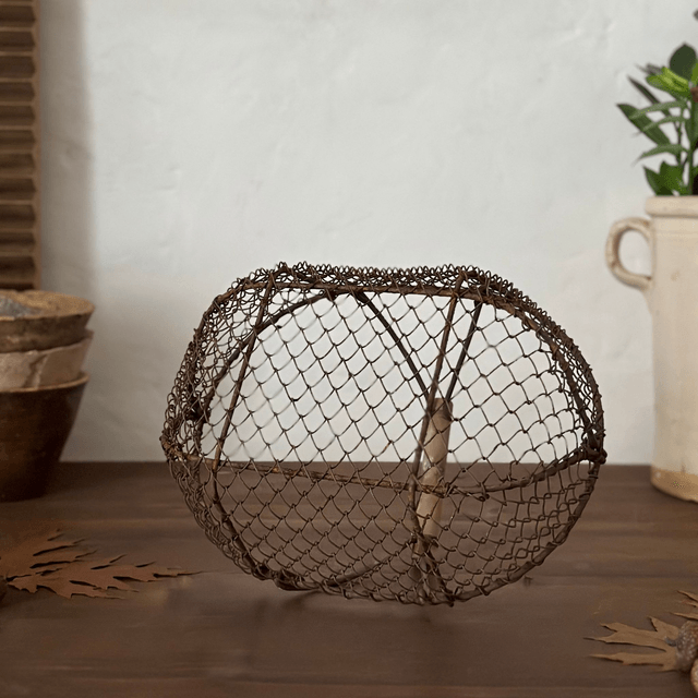 le panier en fer tressé