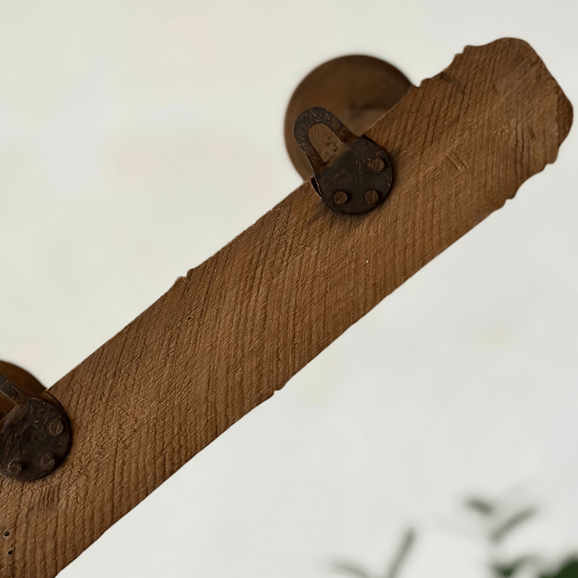 le porte-manteaux en bois