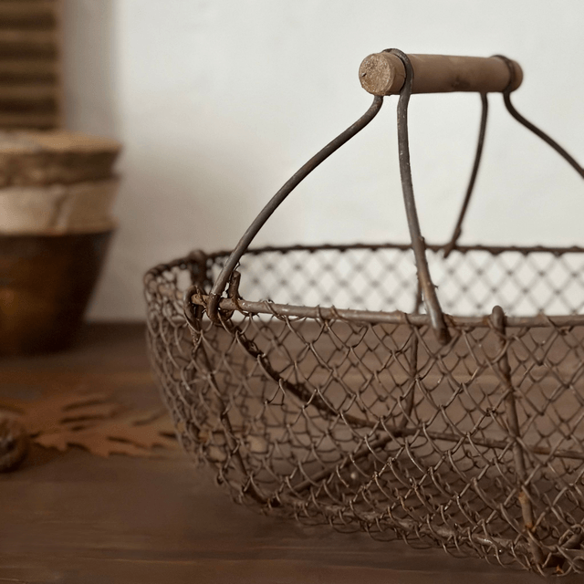 le panier en fer tressé