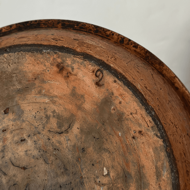 le grand plat en terre cuite