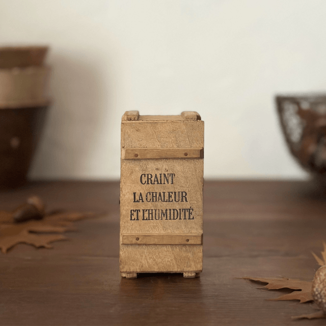 la boîte Chocolat Menier et son petit agenda de 1915